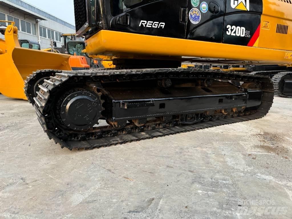 CAT 320D2 Mini excavators  7t - 12t