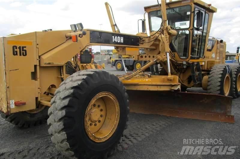 CAT 140H Motor Graders