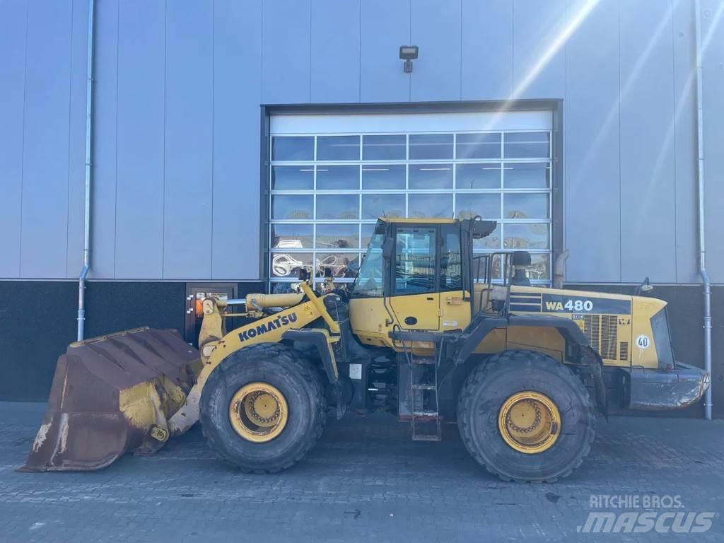 Komatsu WA480-6 Wheel Loaders