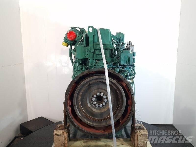 Volvo D8J Engines