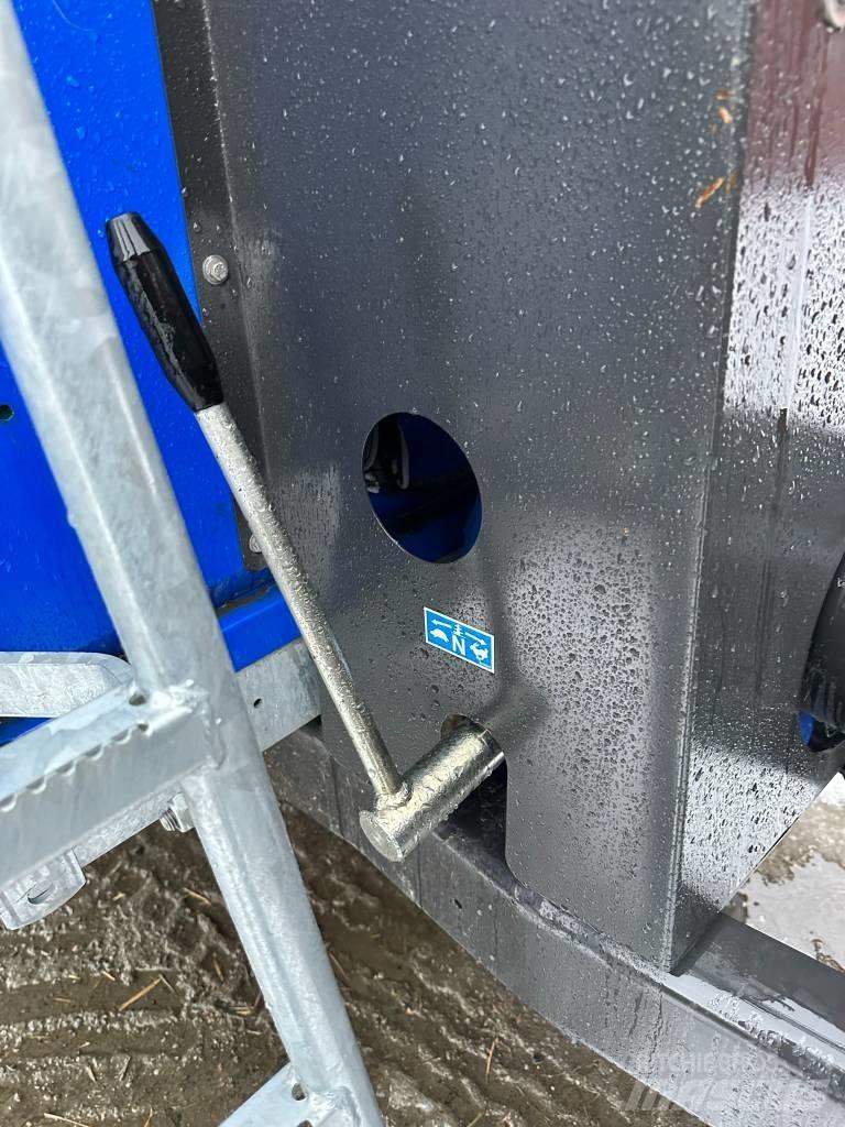 Delaval VM12 Farm Equipment - Others