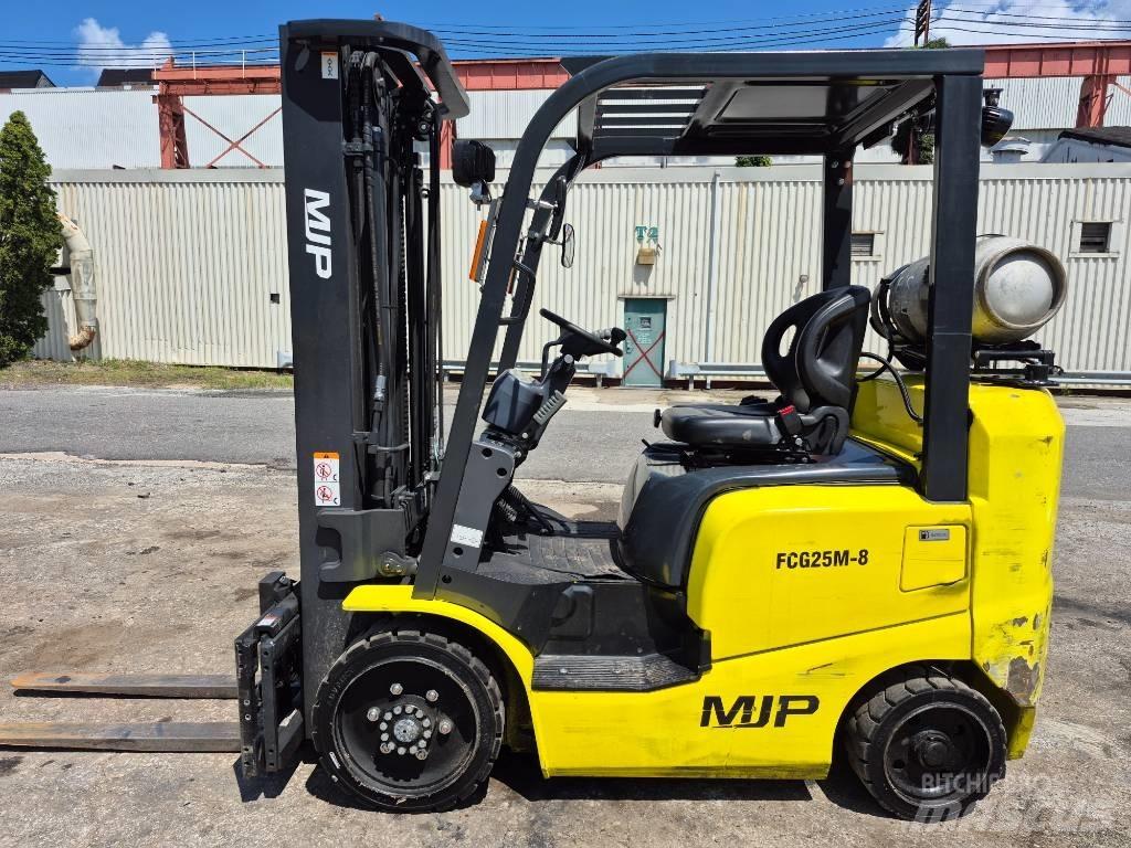 MJP FCG25M-8 Misc Forklifts