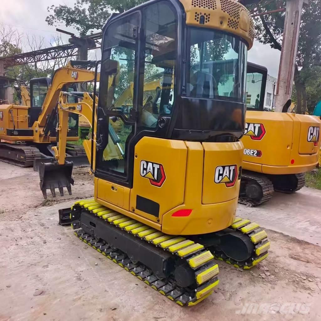 CAT 302 CR Mini Excavators <7t (Mini Diggers)