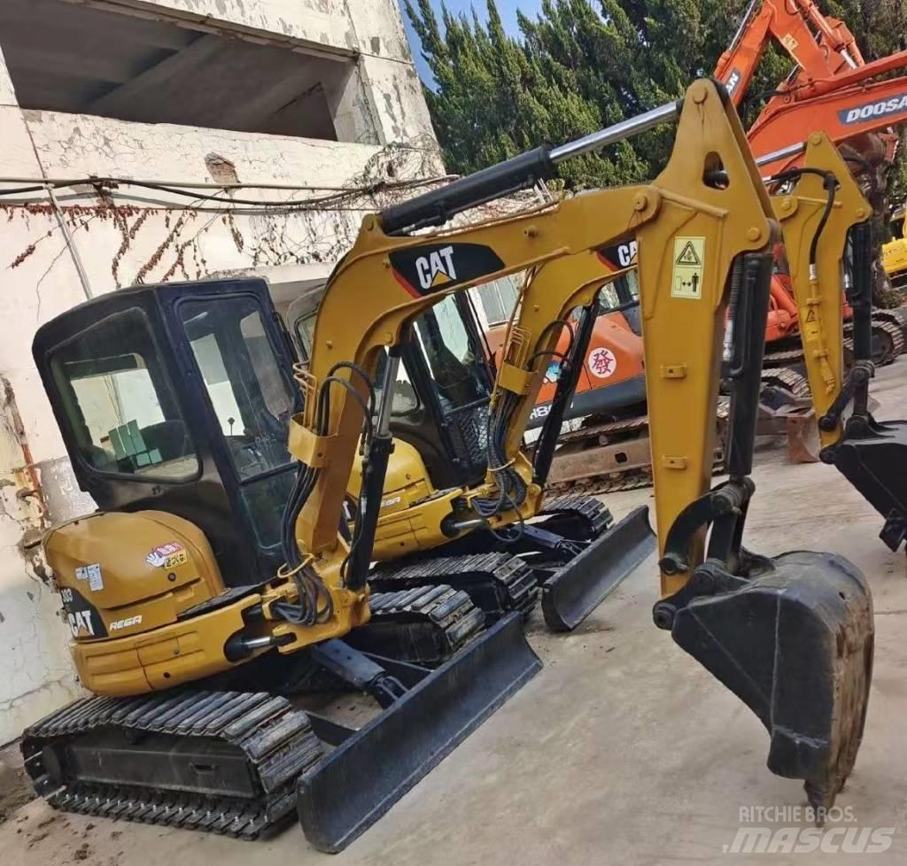 CAT 303 CR Mini Excavators <7t (Mini Diggers)