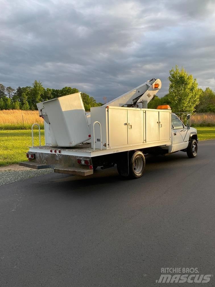 Chevrolet K3500 Pickup Trucks