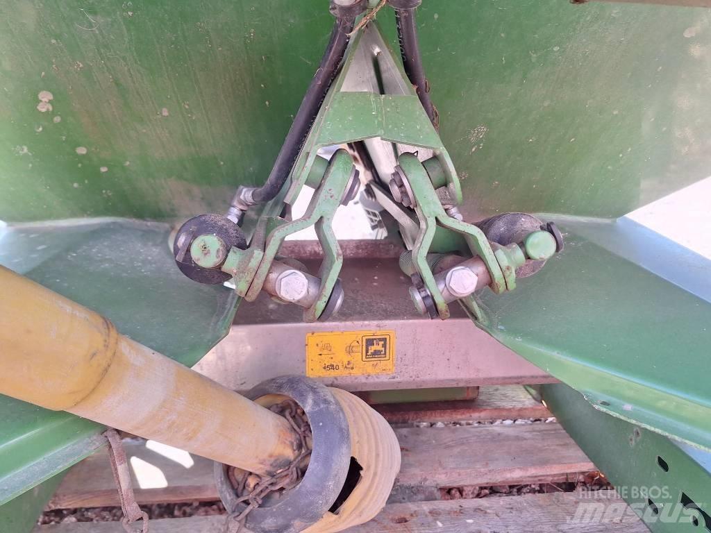 Amazone ZA-X 1402 Mineral spreaders