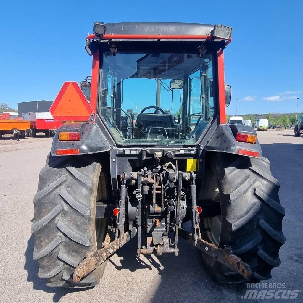 Valtra Valmet 900 Tractors