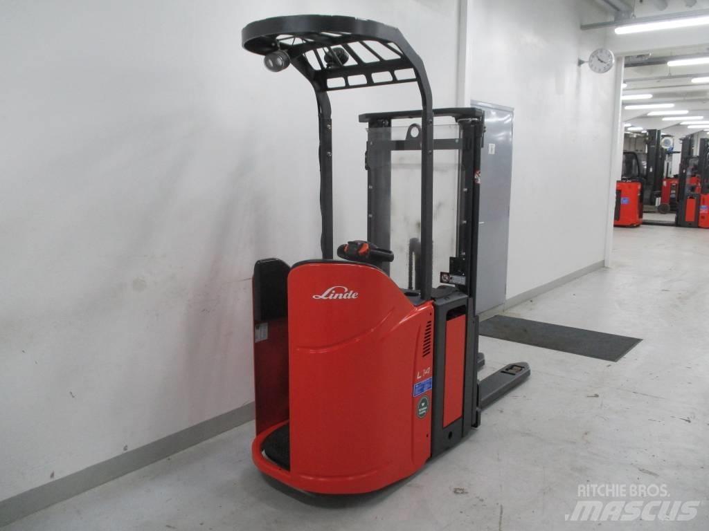 Linde L 14 L SP Self Propelled Stackers