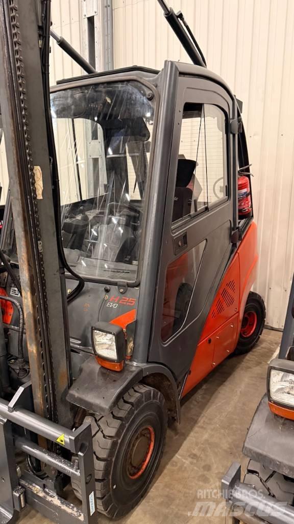Linde H25D-02 Diesel Forklifts