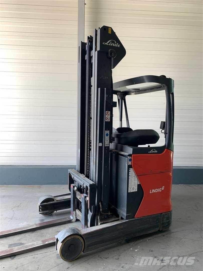 Linde R14 Reach trucks