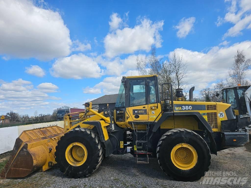 Komatsu WA 380-6 Wheel Loaders