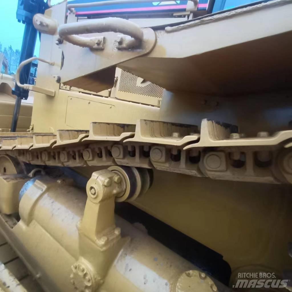 CAT D 6 H Motor Graders