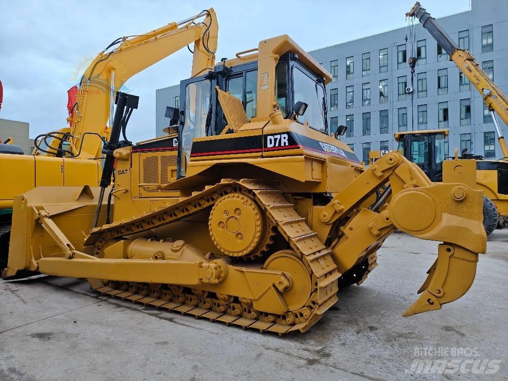 CAT D 7 R Motor Graders
