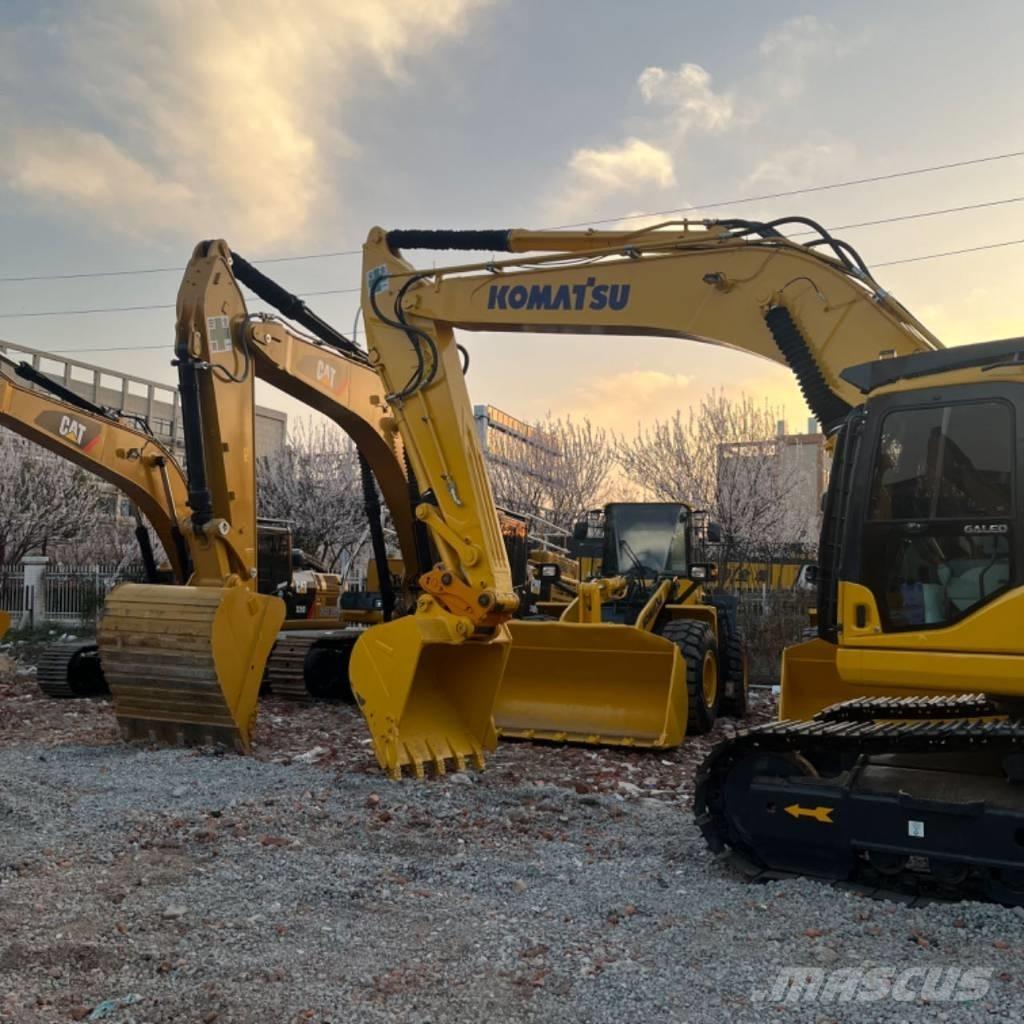Komatsu PC300 Crawler Excavators