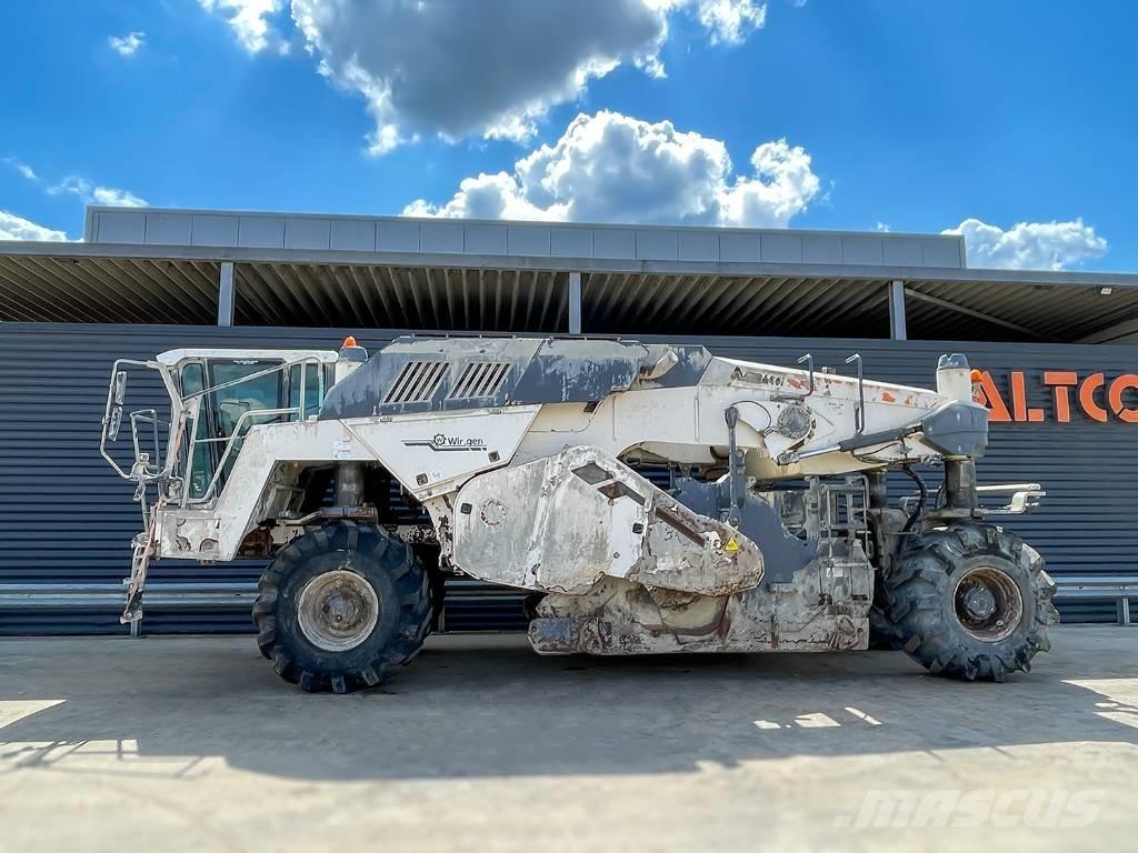Wirtgen WR 240I Asphalt Recycling Equipment