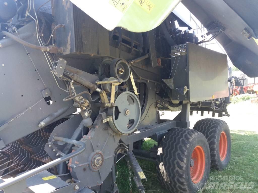CLAAS Quadrant 3400 Square Balers