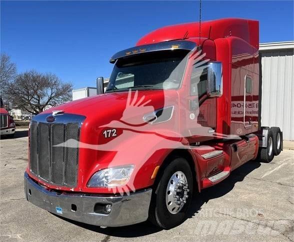 Peterbilt 579 Conventional Trucks / Tractor Trucks