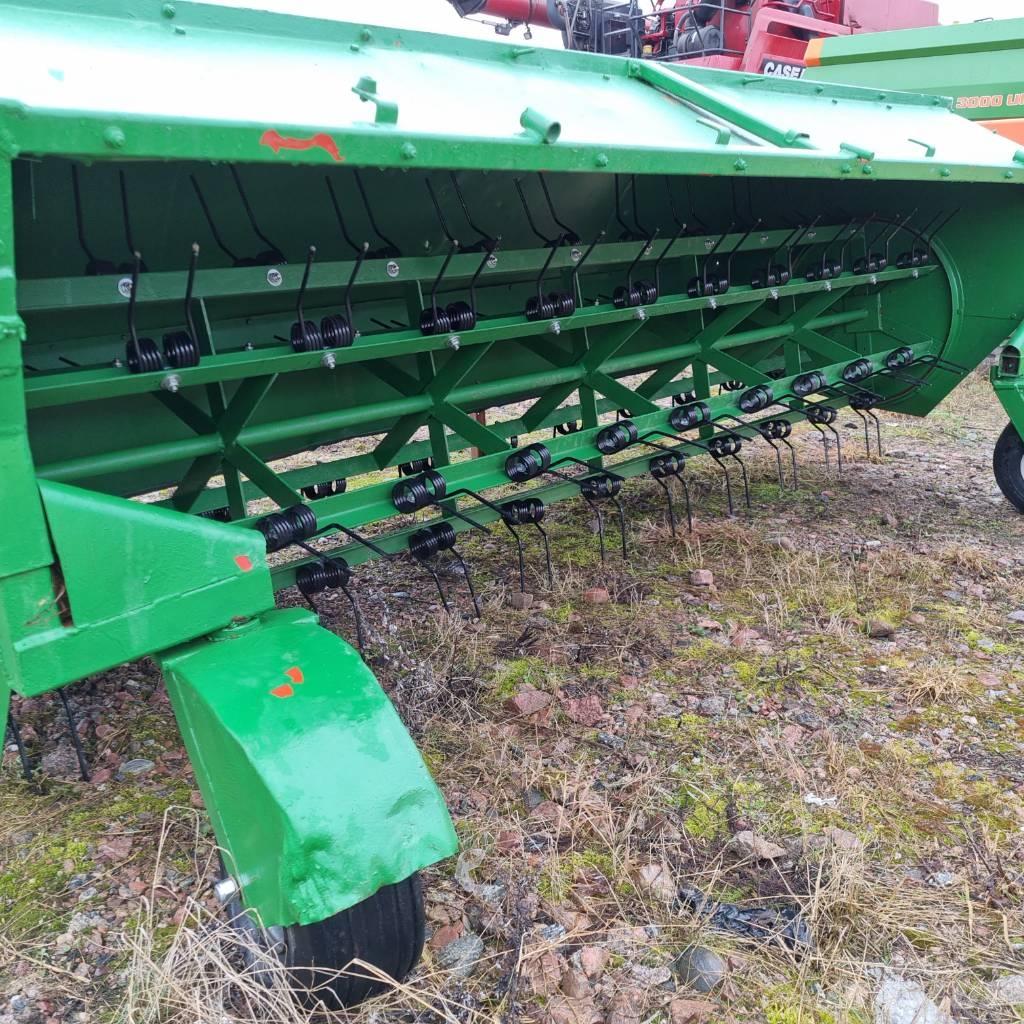  Strängluftare 3m Rakes and tedders