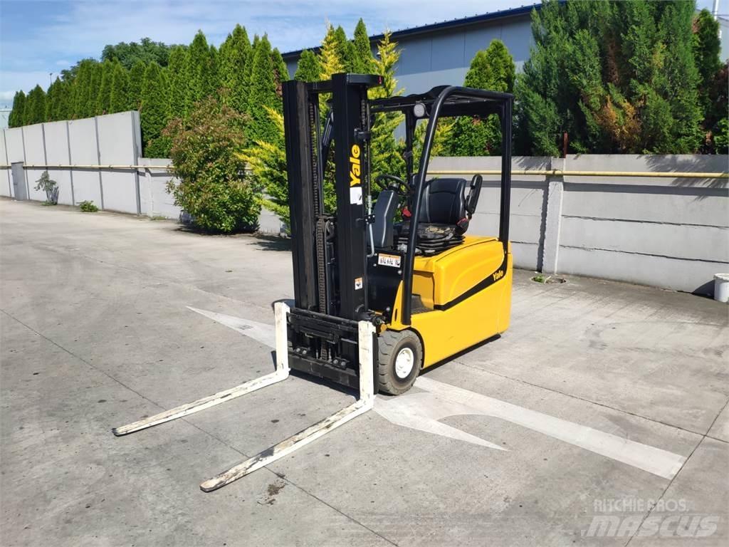Yale ERP16 VT Electric Forklifts