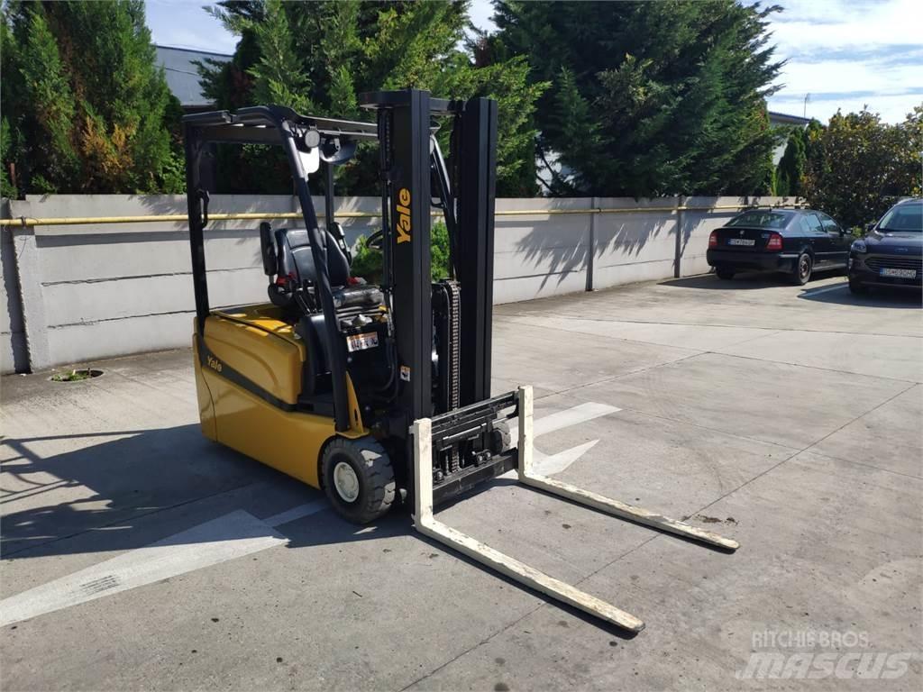 Yale ERP16 VT Electric Forklifts