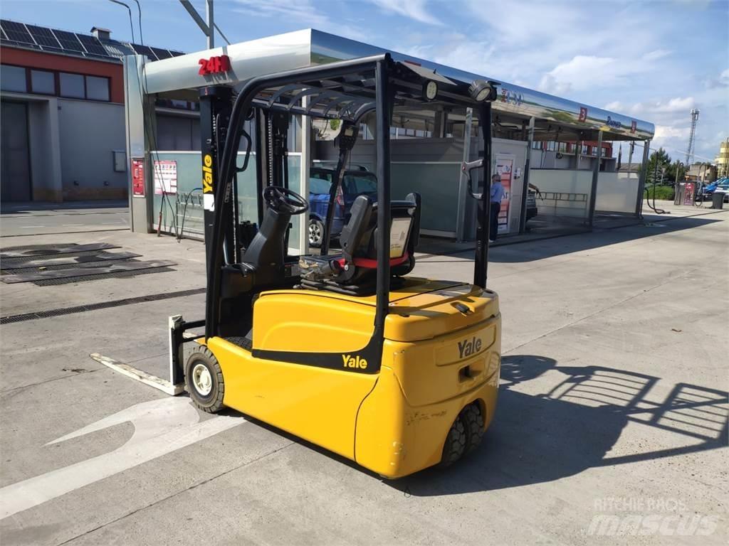 Yale ERP16 VT Electric Forklifts