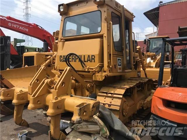 CAT D6D Crawler dozers