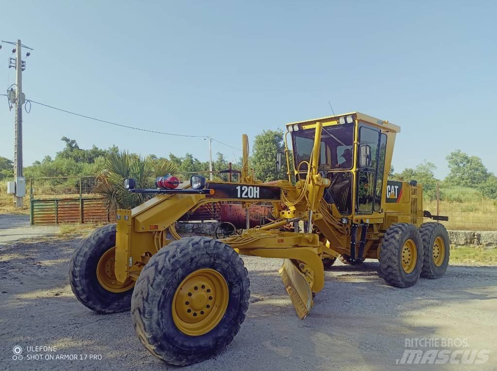 CAT 120 H Motor Graders