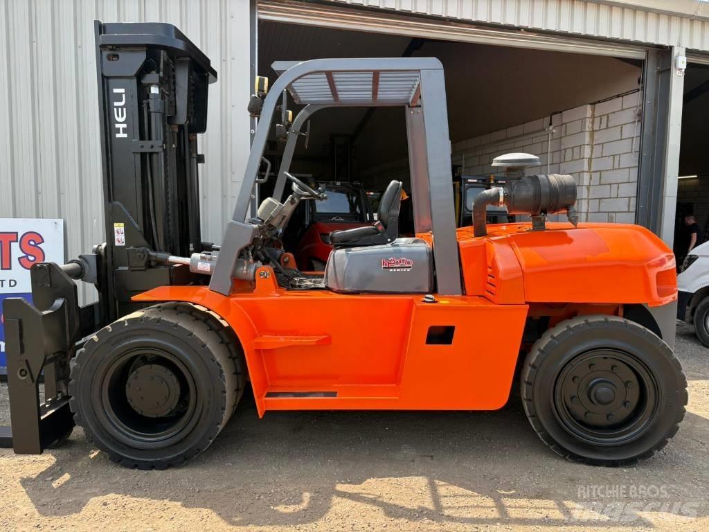 Heli HFD100 Diesel Forklifts