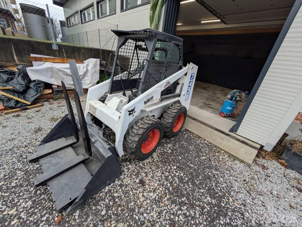 Bobcat 743 B Skid Steer Loaders