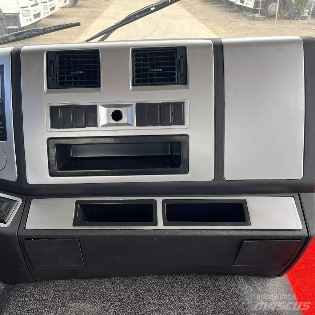 Shacman F3000 6x4 Conventional Trucks / Tractor Trucks
