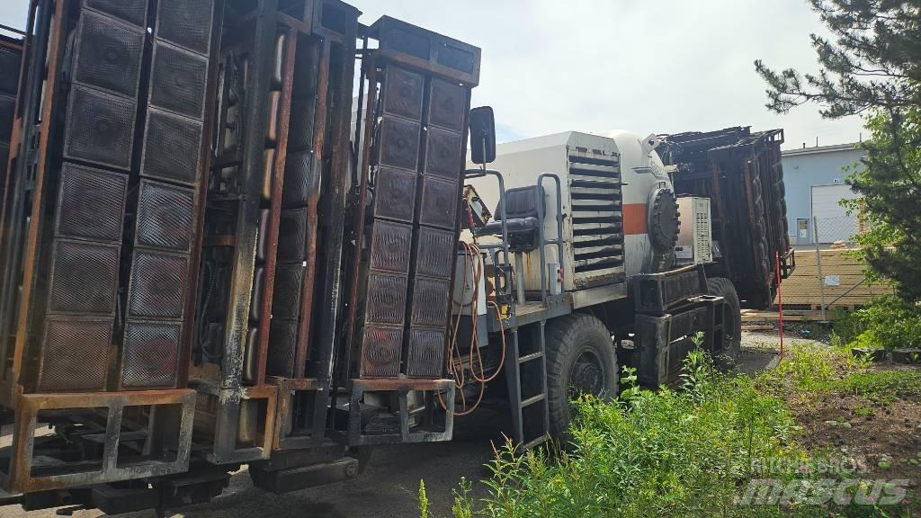 Wirtgen HM 4500 Asphalt Recycling Equipment