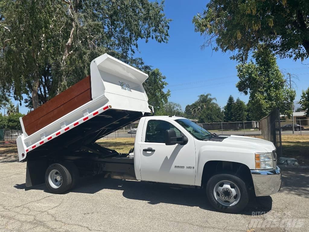 Chevrolet 3500 Dump Trucks