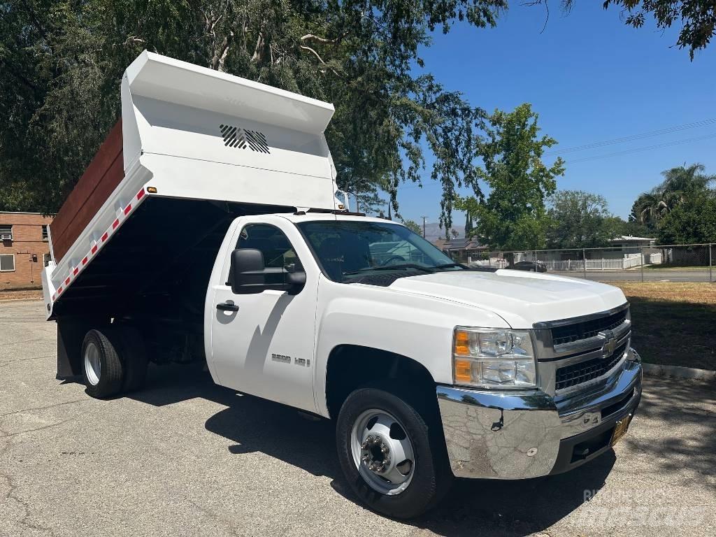 Chevrolet 3500 Dump Trucks