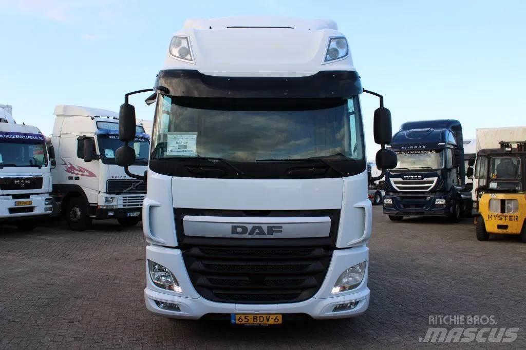 DAF CF 440 + EURO 6 Conventional Trucks / Tractor Trucks