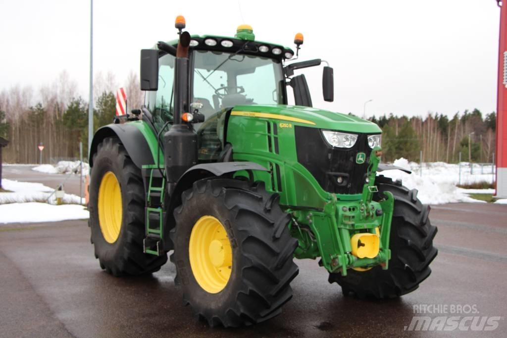 John Deere 6250 R Tractors