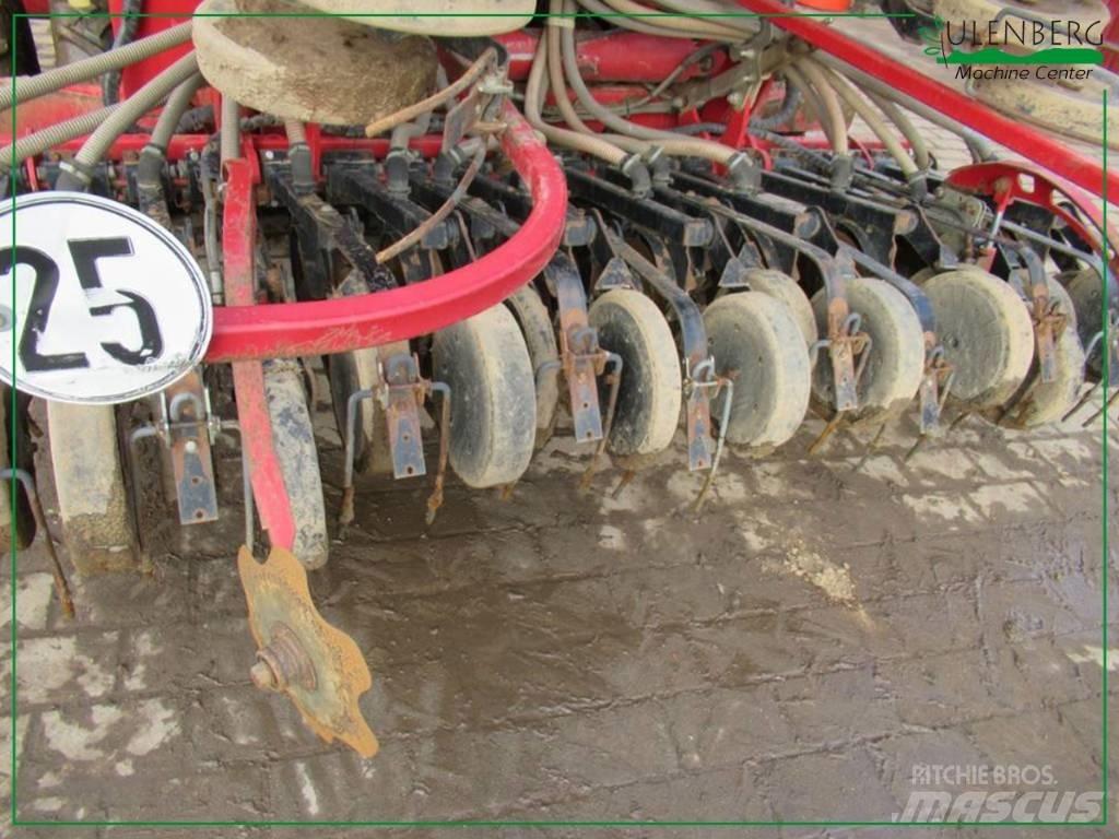 Horsch Pronto 8 DC Farm Drills