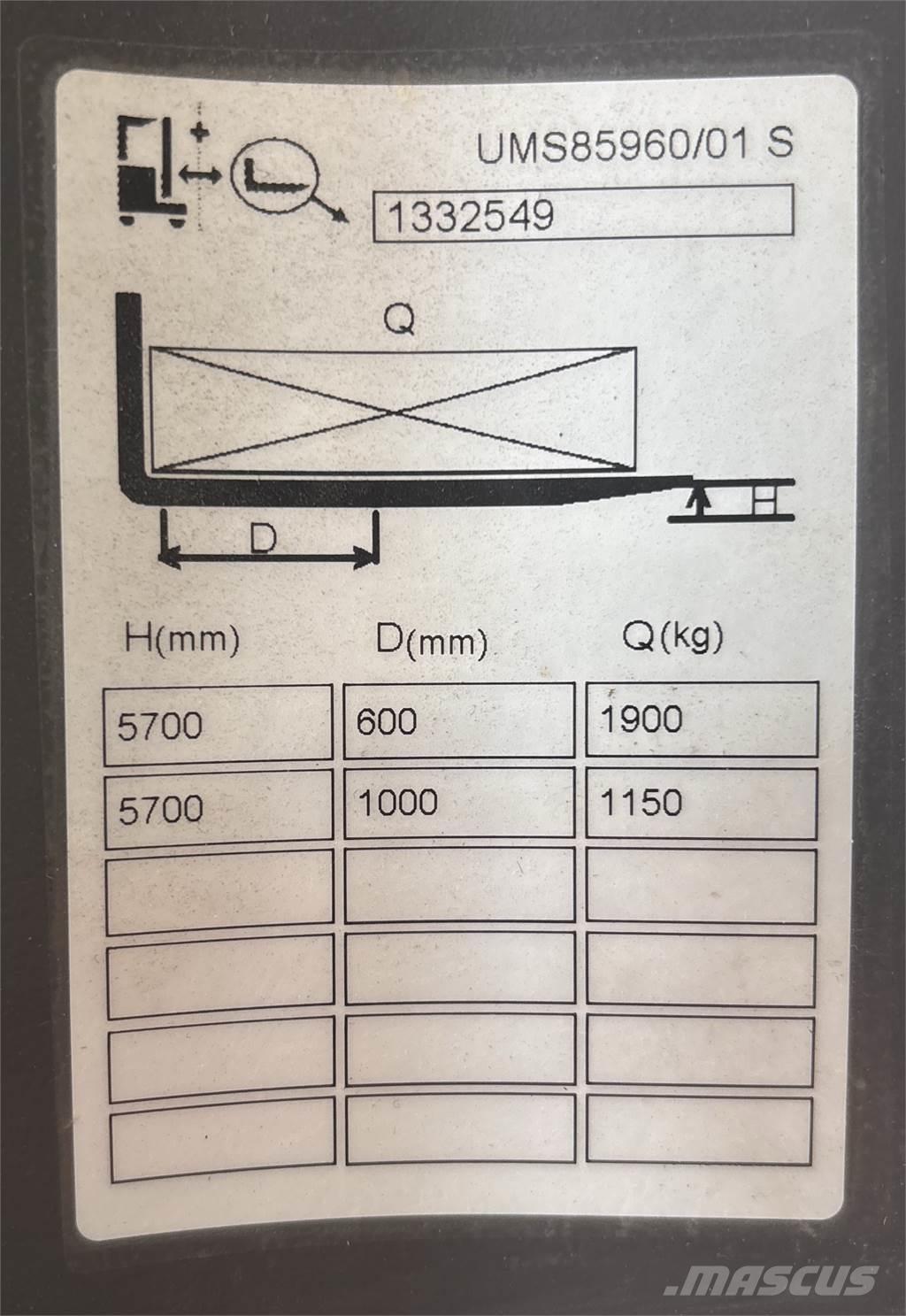 Atlet UMS200 Reach trucks