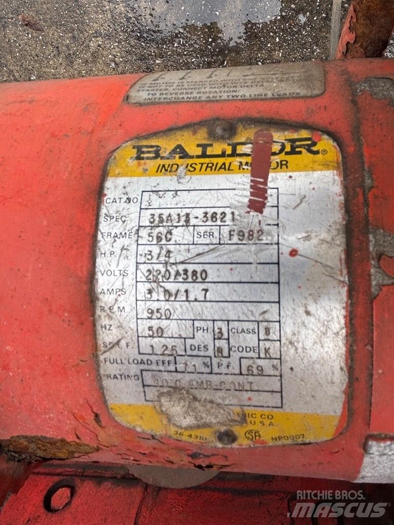 WAUKESHA L7042GU Gas Generators