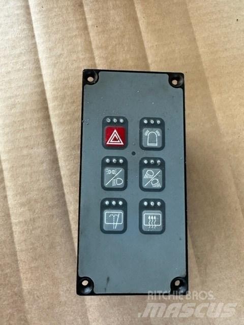 Liebherr L 566 PME 1 Electronics