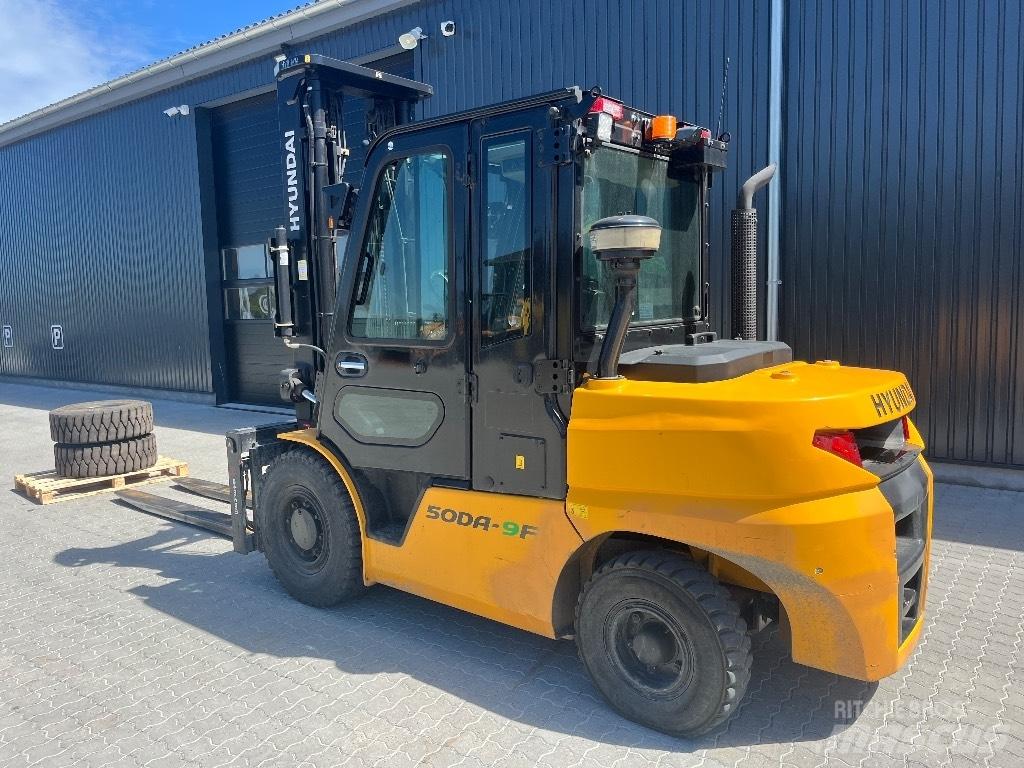 Hyundai 50 D-9 A Diesel Forklifts