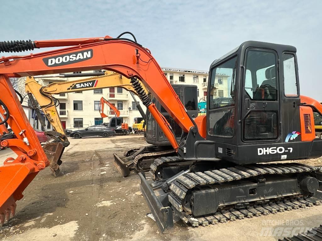 Doosan DH 60 Mini Excavators <7t (Mini Diggers)