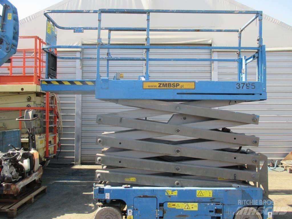 Genie GS 3232 Scissor Lifts