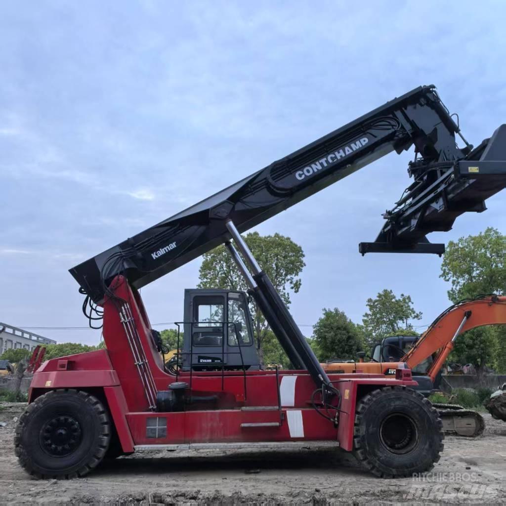 Kalmar DRT 450 Reach Stackers