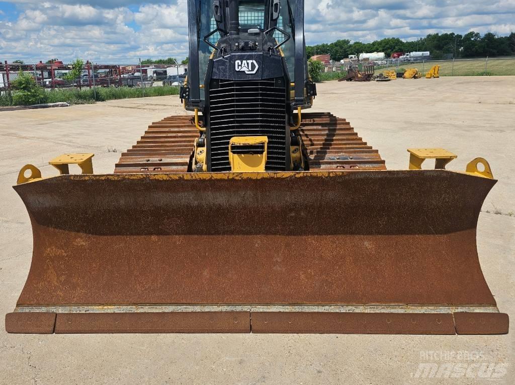 CAT D 3 LGP Crawler dozers