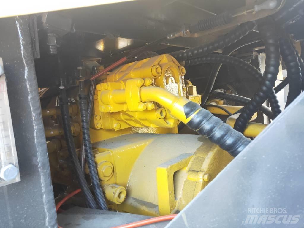 SDLG 953L Wheel Loaders