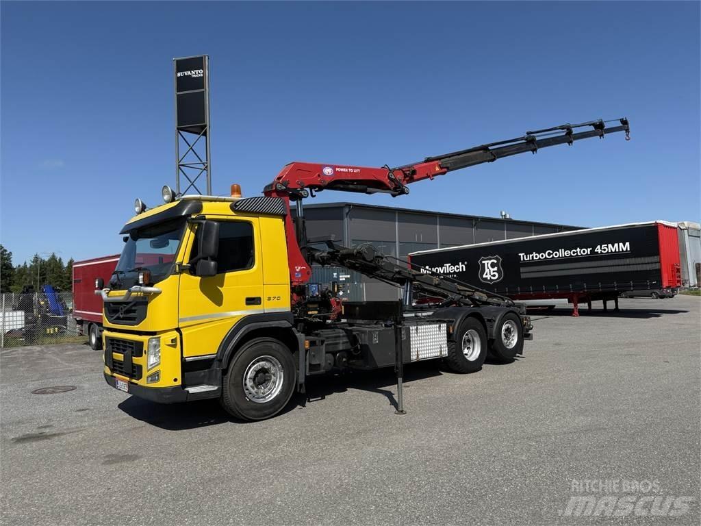 Volvo FM370 6X2 Boom / Crane / Bucket Trucks