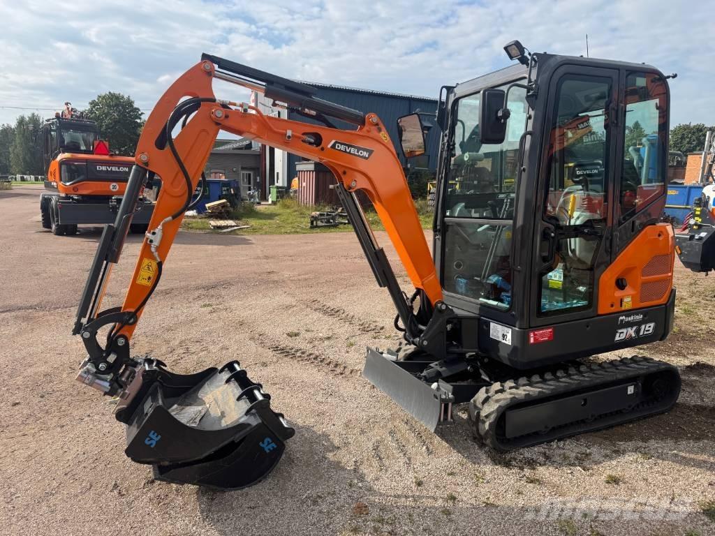 Develon DX 19-7 Mini Excavators <7t (Mini Diggers)