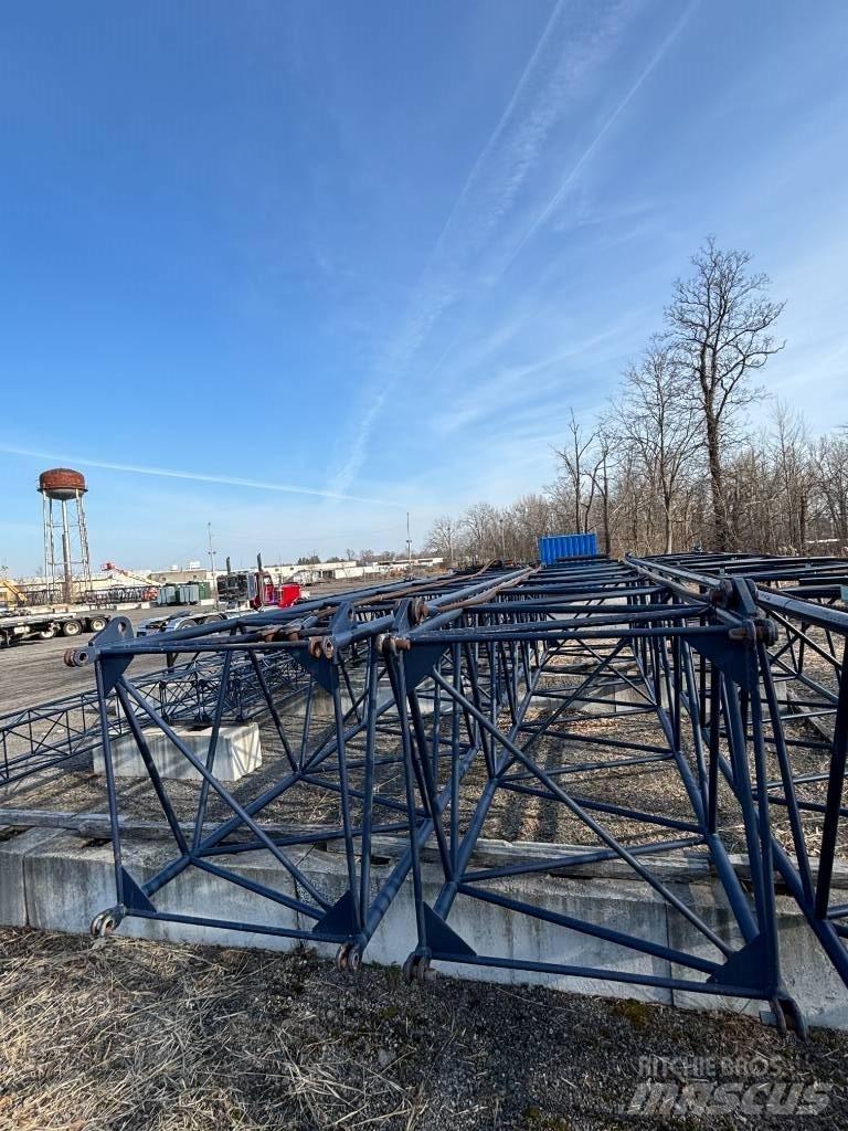 P&H 790TC Boom / Crane / Bucket Trucks