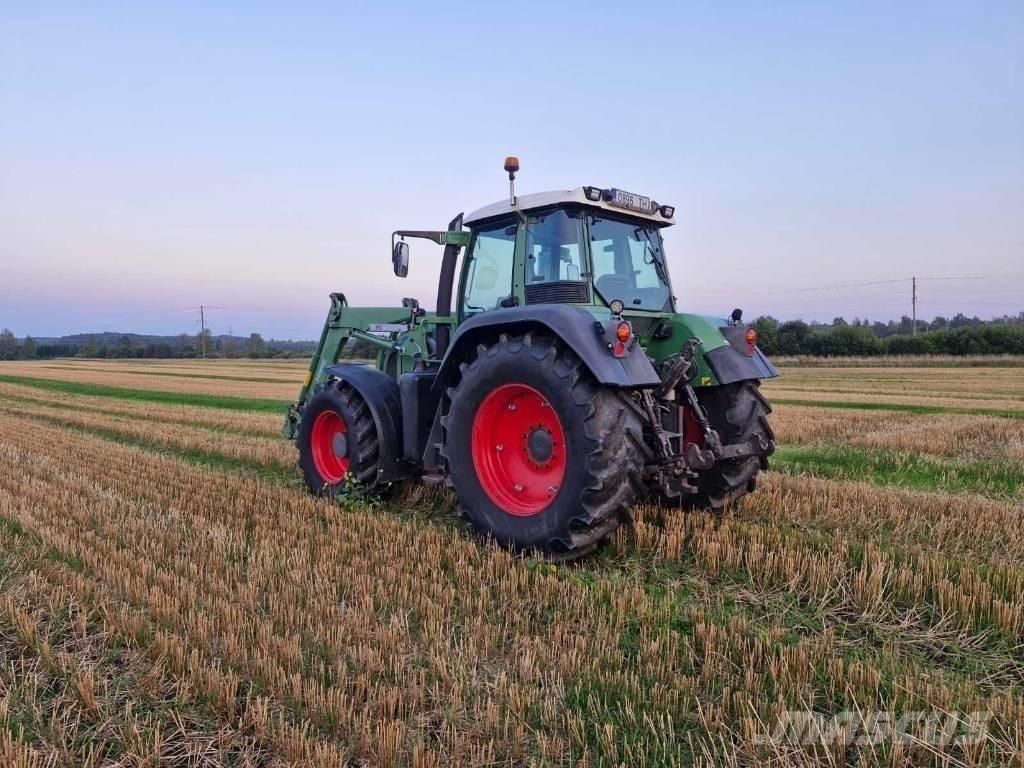 Fendt 820 Tractors