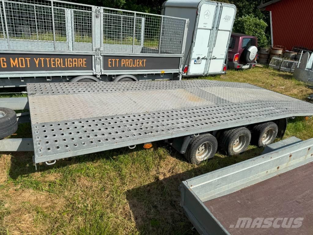 NIEWIADOW 02 Lowboy trailer